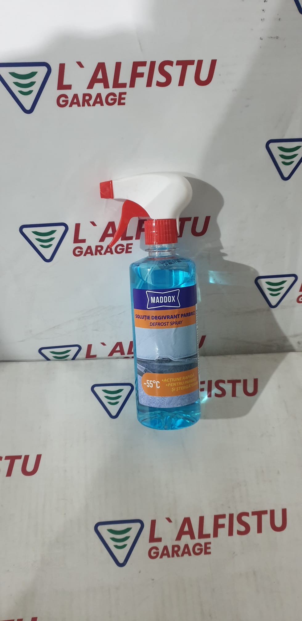 SOLUTIE DEZGHETAT PARBRIZ MADDOX 500ML